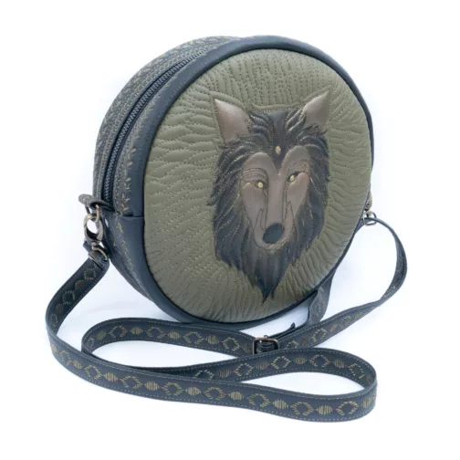 unikatowa okrągła torebka z wilkiem torebka igłą malowana torebka na ramię polskie torebki handmade