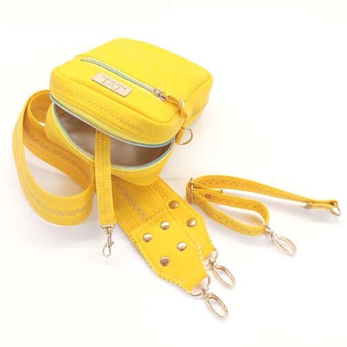 Saszetka na telefon ozdobna żółta saszetka z szerokim paskiem designerska ręcznie malowana ozdobnie pikowana mała torebka damska artystyczna torebka