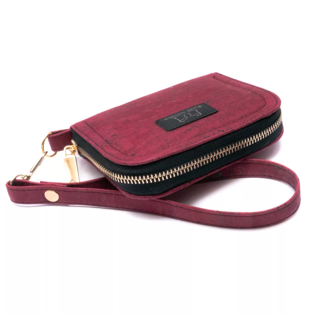 bordowy wiśniowy mały portfel damski z paskiem elegancki klasyczny portfel z korka wegański portfel zapinany na zamek