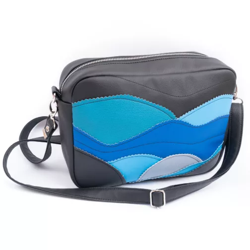 kolorowa patchworkowa torebka damska czarno niebieska torebka na ramię nikatowa torebka handmade torebka z eko skóry na zamówienie