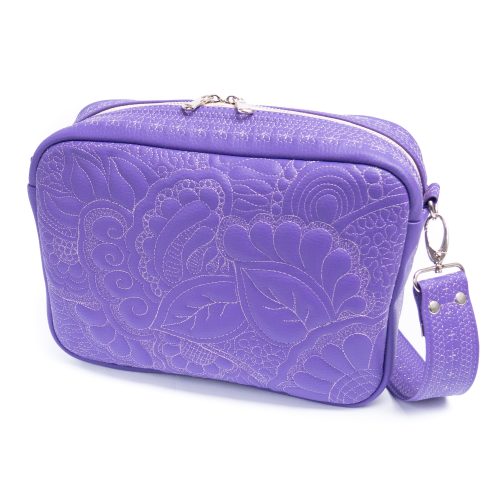 fioletowa torebka damska prostokatna torebka na ramię pikowana kolorowa torebka handmade z szerokim paskiem